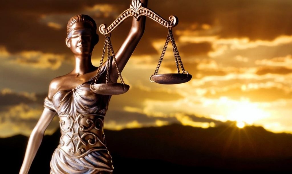 Para Mayor Compensación Consulte con los Abogados de Contratos de Compensación Laboral Cercas de Mí en Torrance California